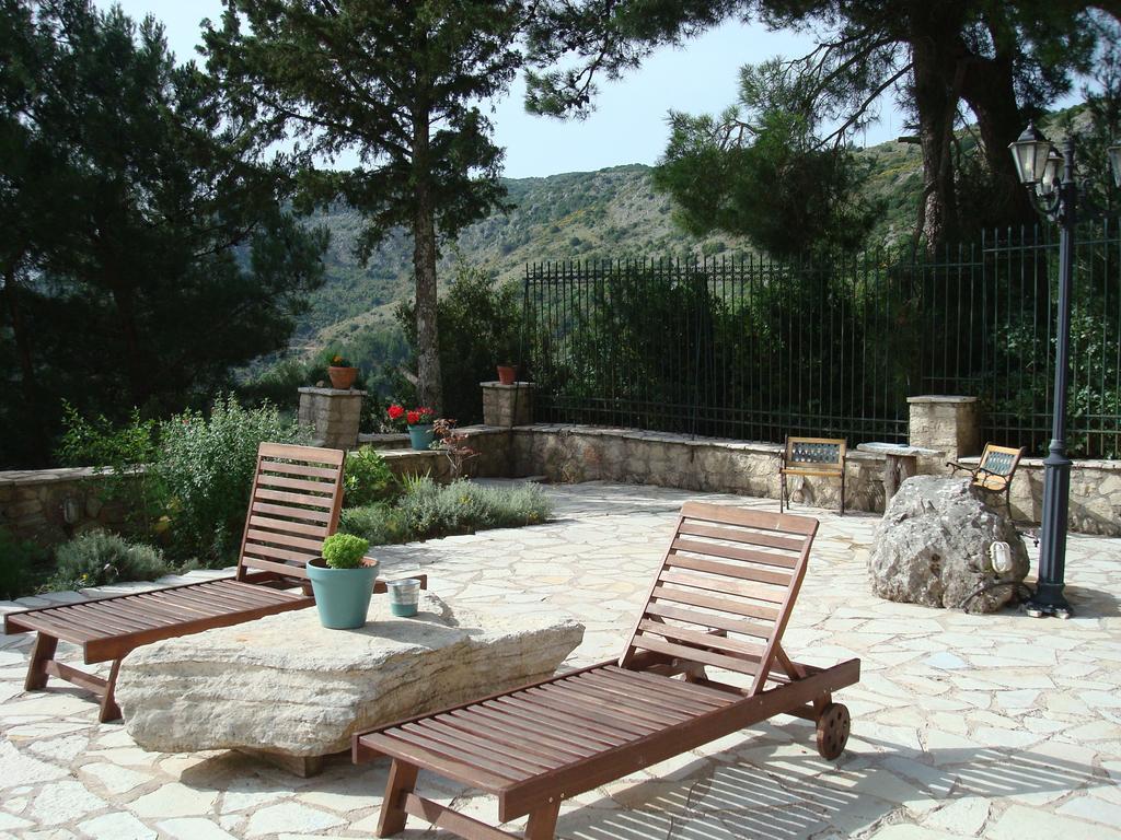 Merlot Village Rental Properties Karia  Exterior photo