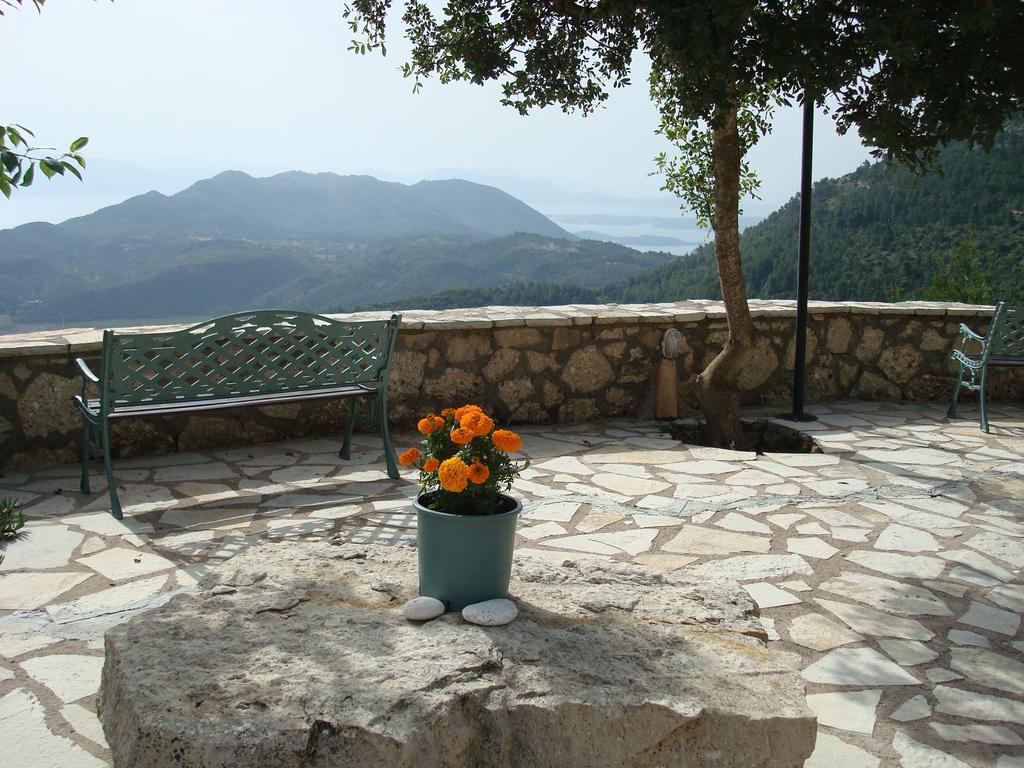 Merlot Village Rental Properties Karia  Exterior photo