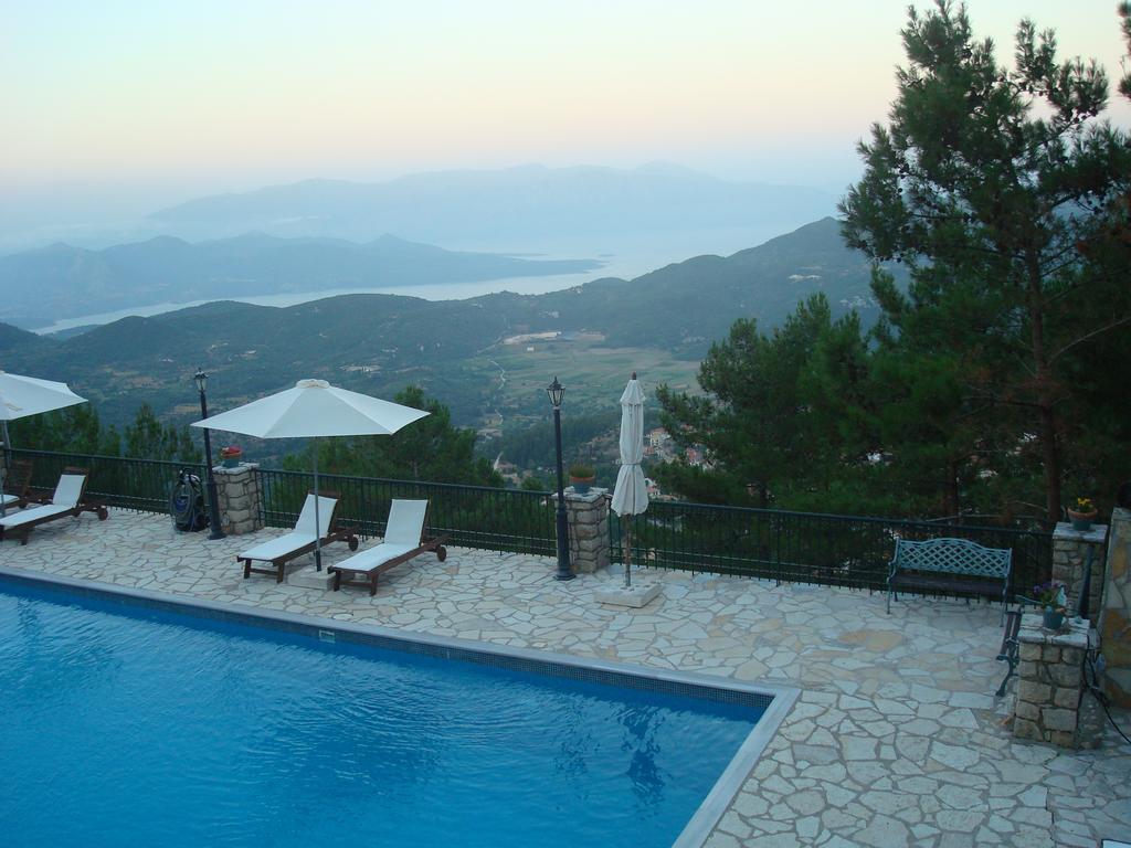 Merlot Village Rental Properties Karia  Exterior photo