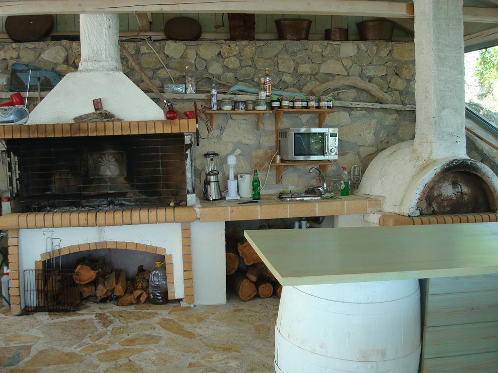 Merlot Village Rental Properties Karia  Exterior photo